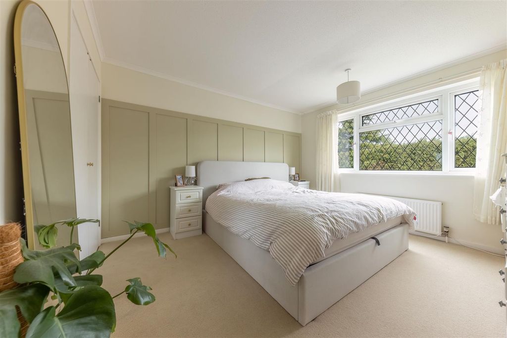 Property photo 2 of 19 Ba-19.Jpg