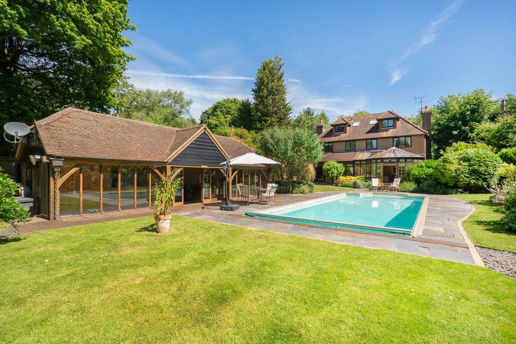 Property photo 2 of 43 Picture No. 53