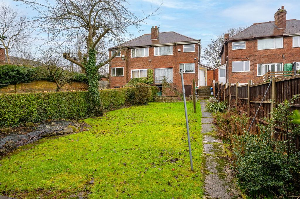 Property photo 2 of 24 Picture No. 23