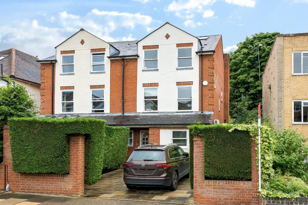 Property photo 1 of 22 Picture No. 03