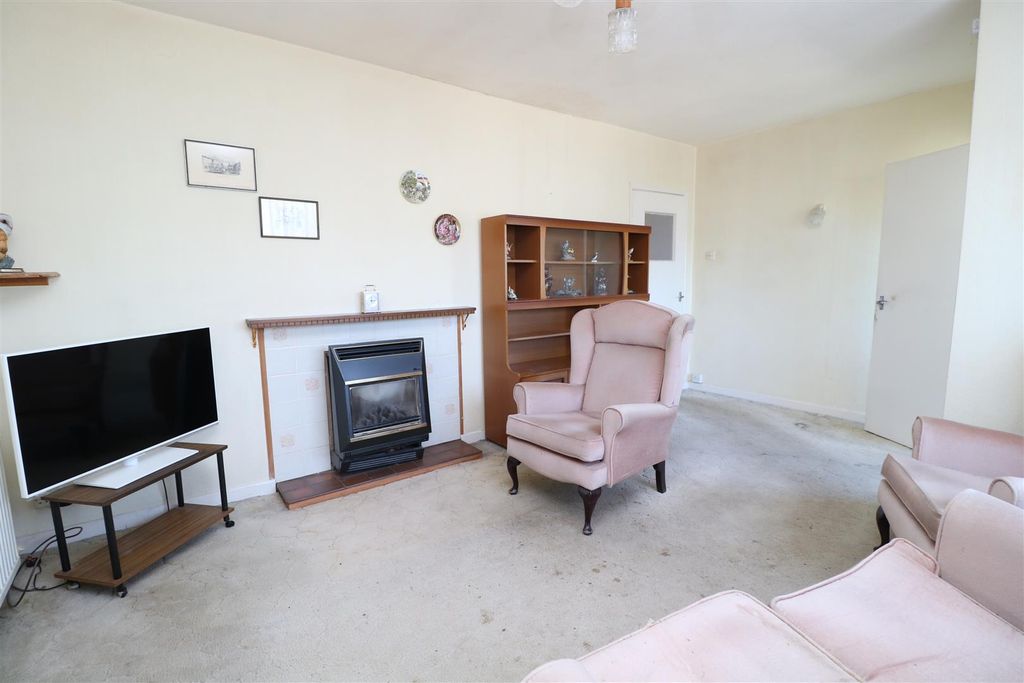 Property photo 3 of 12 Img_1837.Jpg