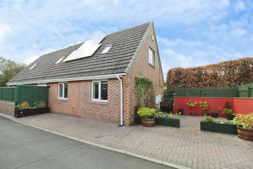 Property photo 1 of 34