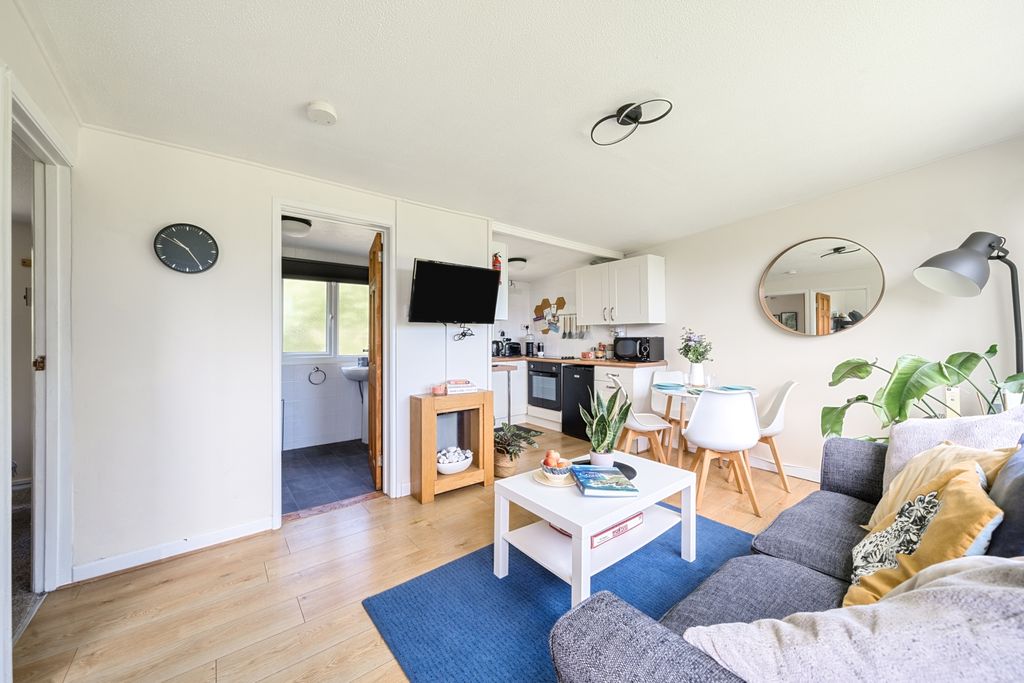 Property photo 3 of 18 1318878-5-686501dc0A1F3