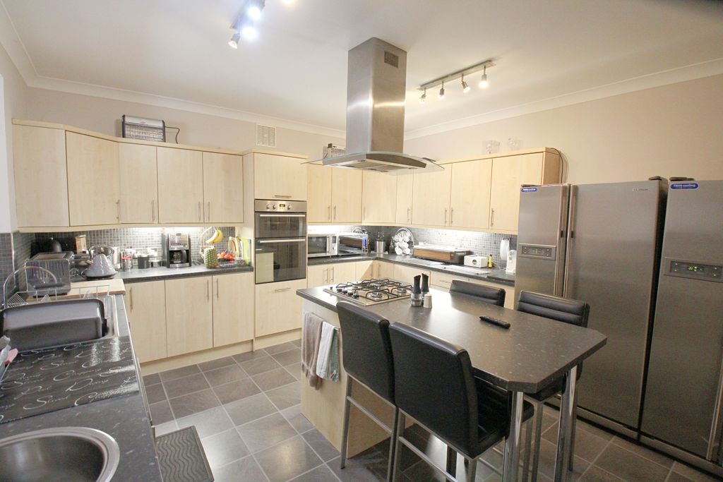 Additional image 6 of 10 bed semi-detached house for saleDunkeld Road, Perth PH1