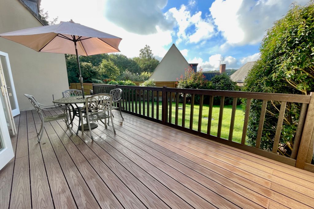 Property photo 3 of 25