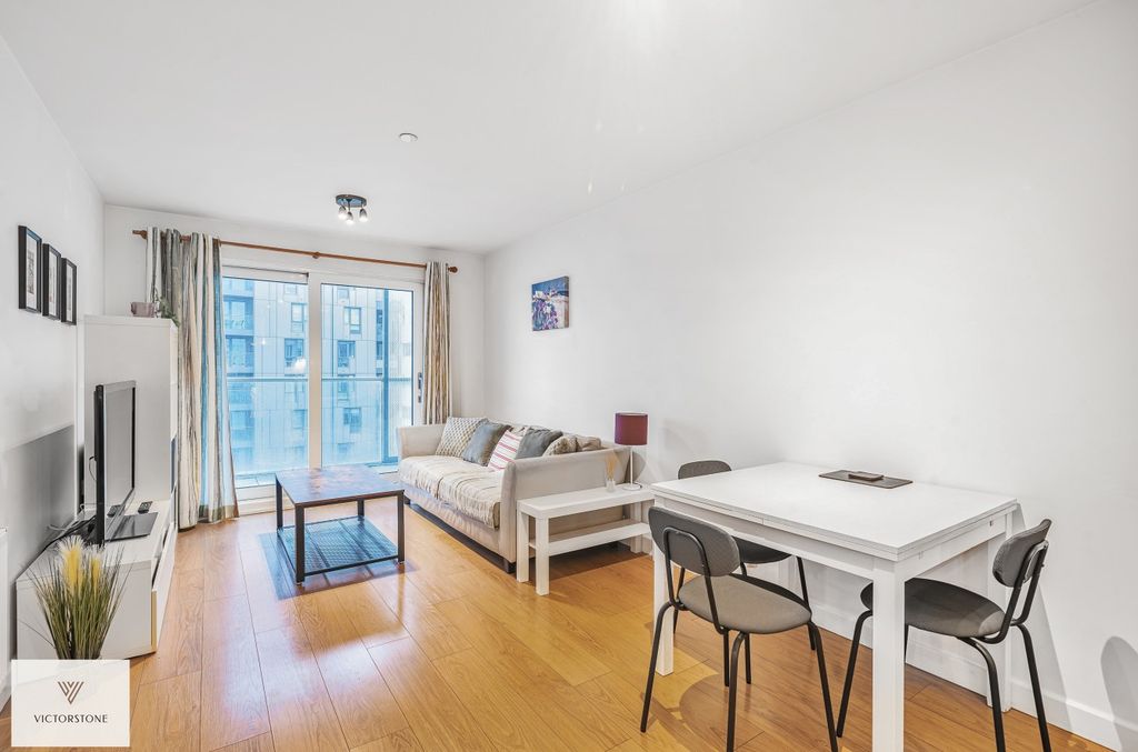 Property photo 1 of 17 3023681