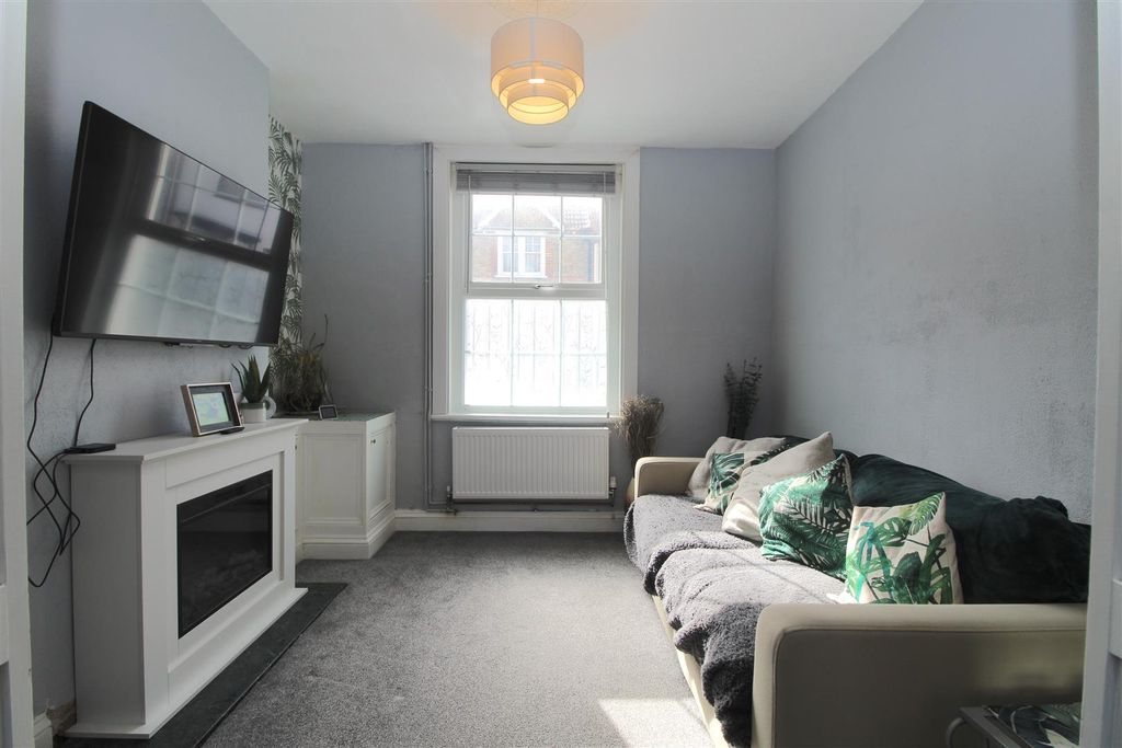 Property photo 2 of 14 Img_3797.Jpg