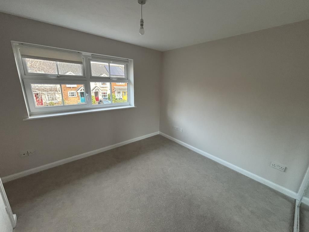 Property photo 3 of 5 Bedroom