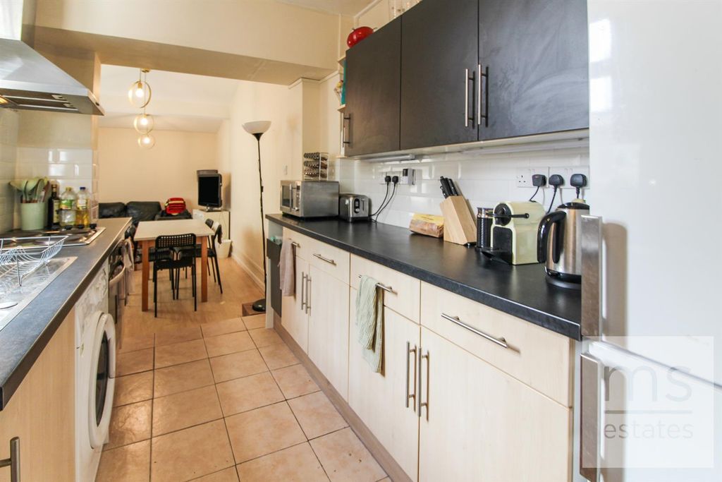 Property photo 3 of 14 Img_9177.Jpg