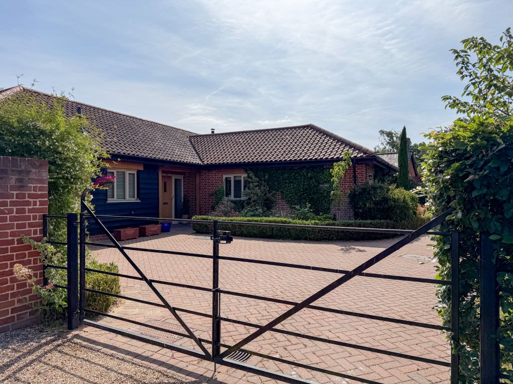 Property photo 1 of 55 Img_0861