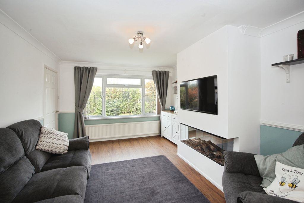 Property photo 3 of 34 Img_8721