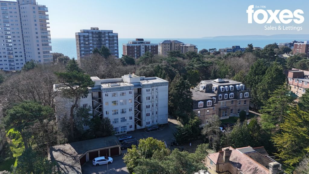 Property photo 3 of 12 5002683