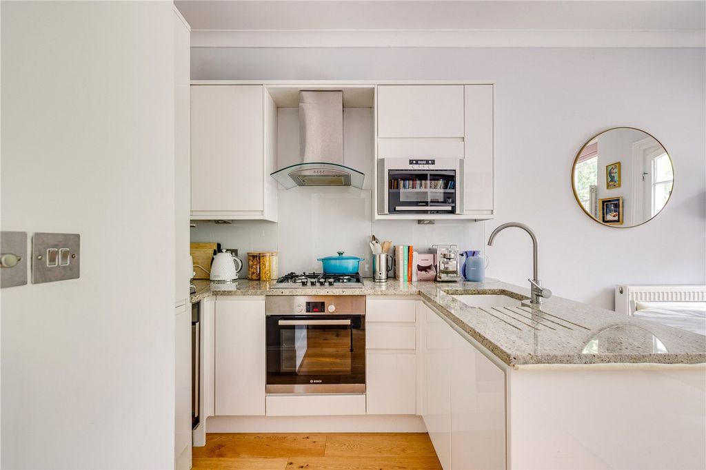Property photo 2 of 11 Picture No. 09