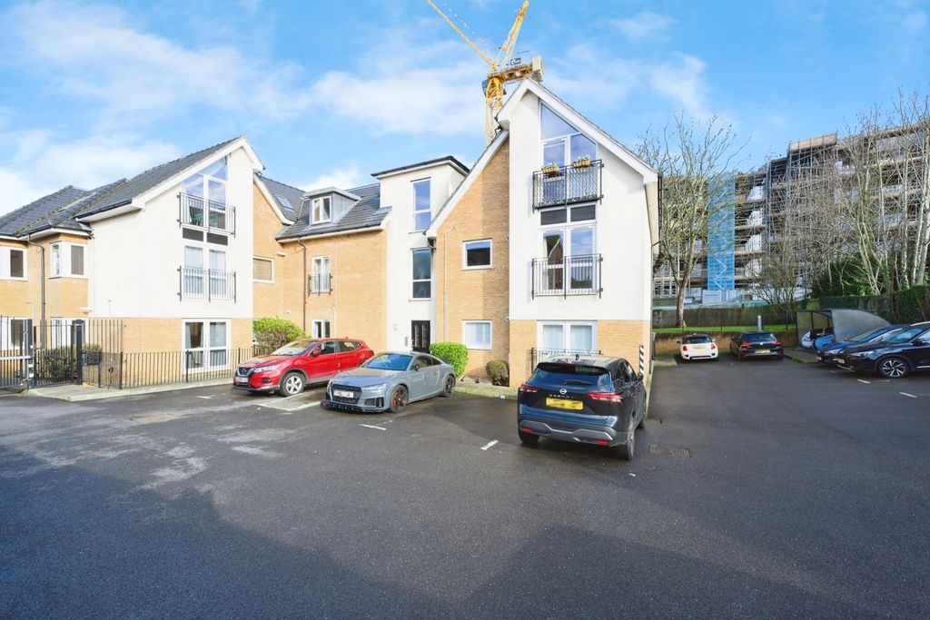 Property photo 2 of 11 Pbox-Img.Jpg