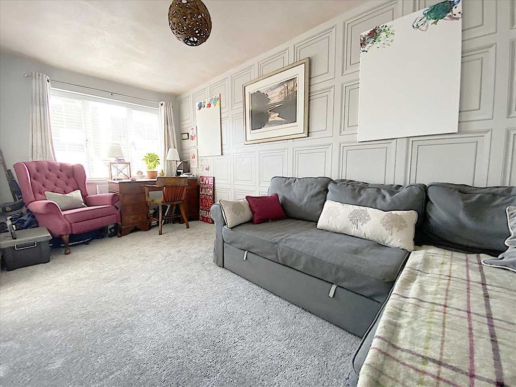 Property photo 2 of 10 Study/Play Room: