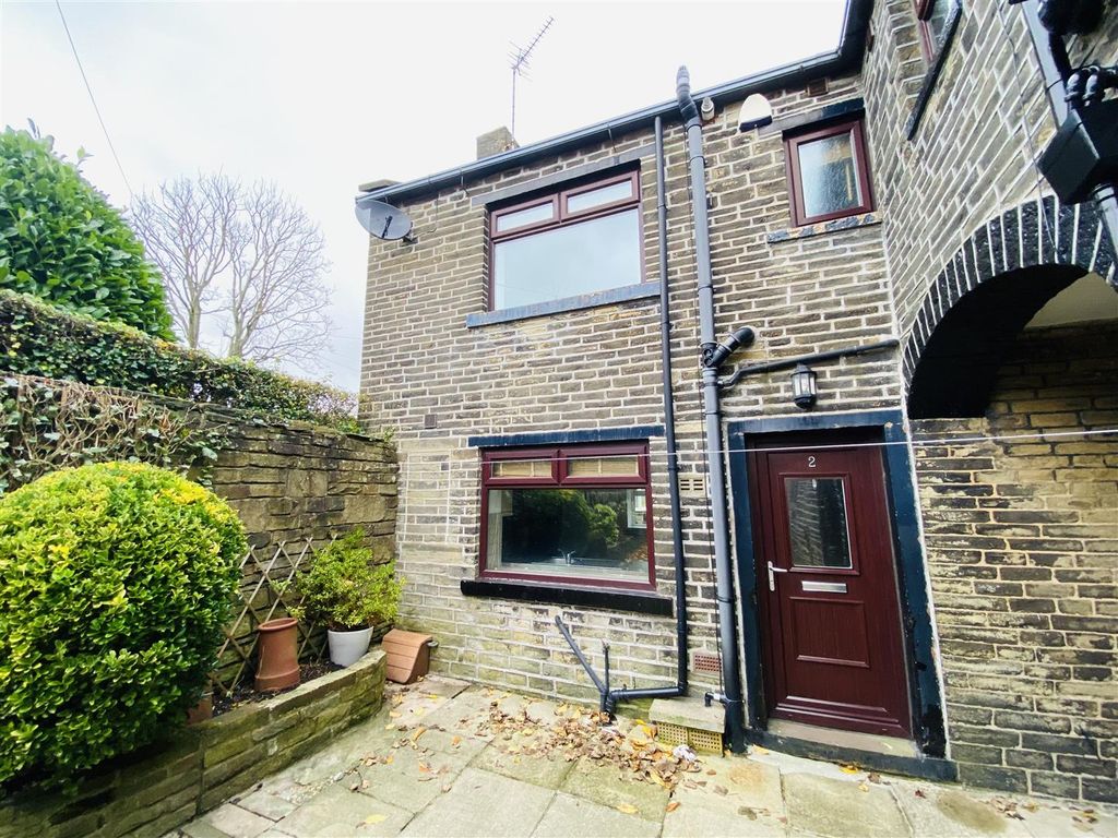 Property photo 1 of 10 2 Spring Headf.Jpg