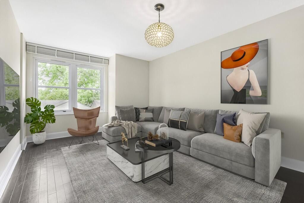 Property photo 3 of 8 4409412