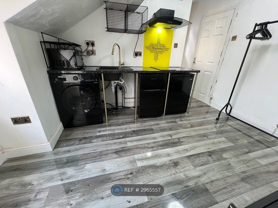 Property photo 1 of 26
