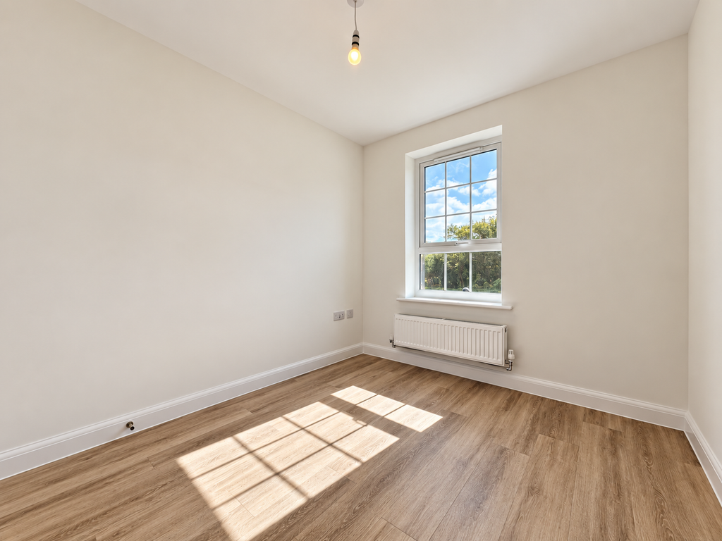 Property photo 2 of 25
