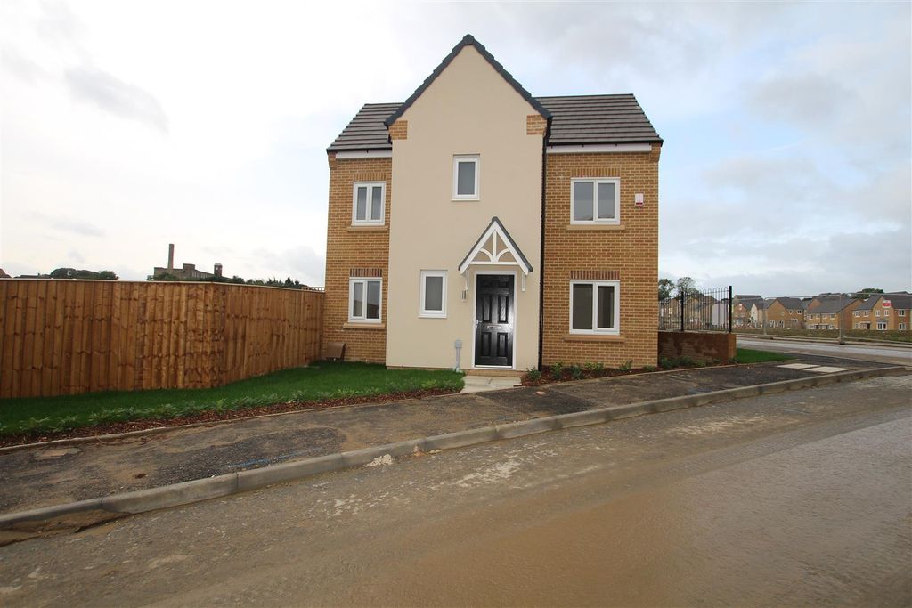 Property photo 1 of 15