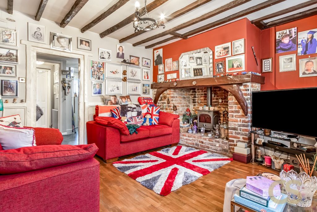 Property photo 2 of 18 4611263