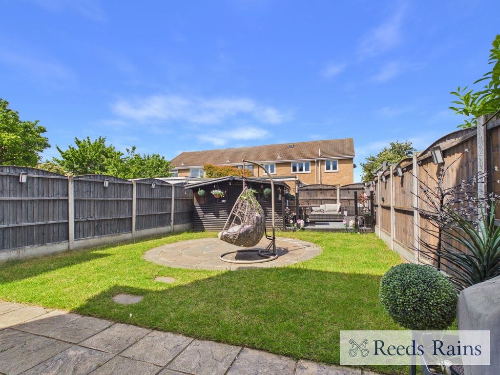 Property photo 2 of 38 Picture No. 54