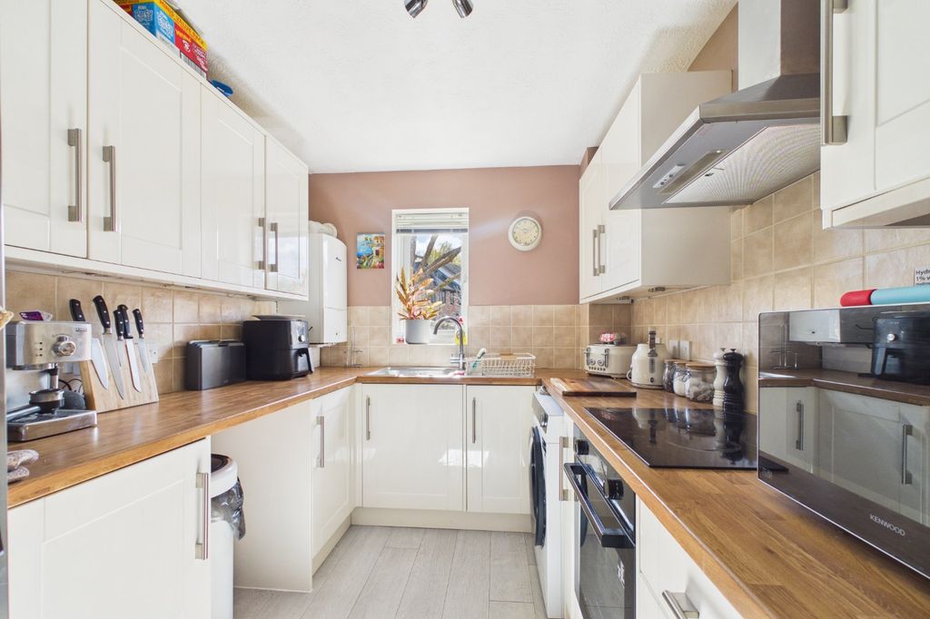 Property photo 3 of 10 Picture No. 05