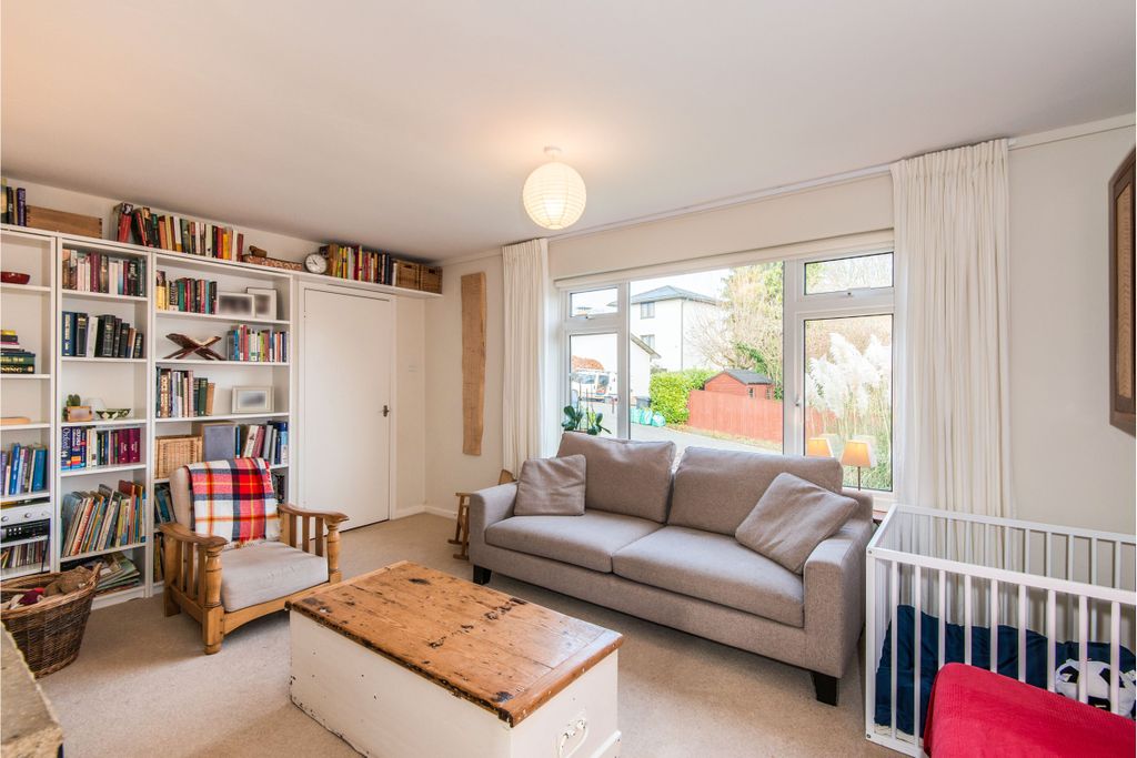 Property photo 3 of 8 2.Jpg