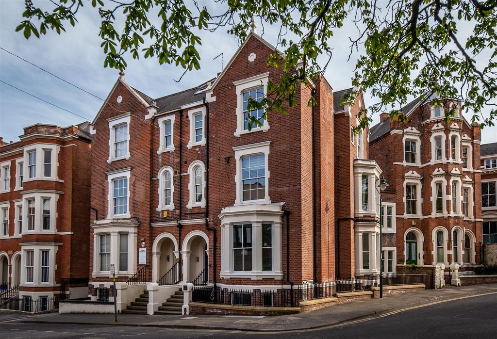 Property photo 2 of 27 1 Playhouse Square 026.Jpg