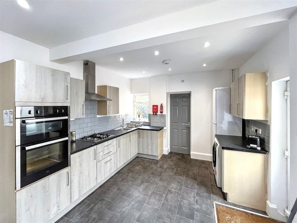 Property photo 2 of 9 Photos 23 Colman_Img_1146 (1).Jpg