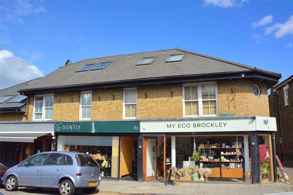 Property photo 3 of 15 Picture No. 17