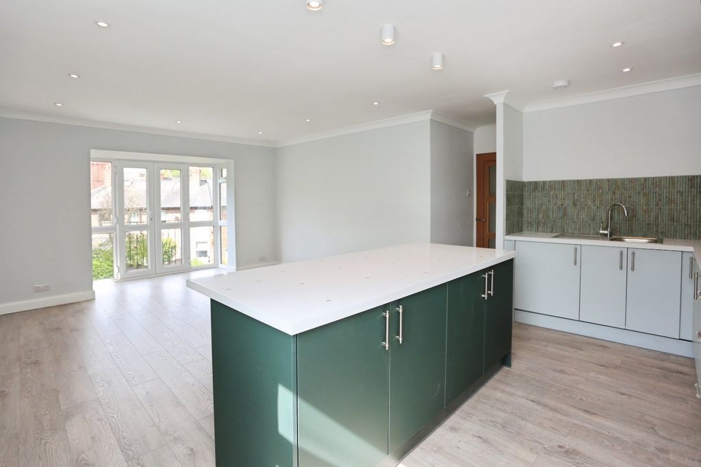 Property photo 2 of 18 Picture No. 07
