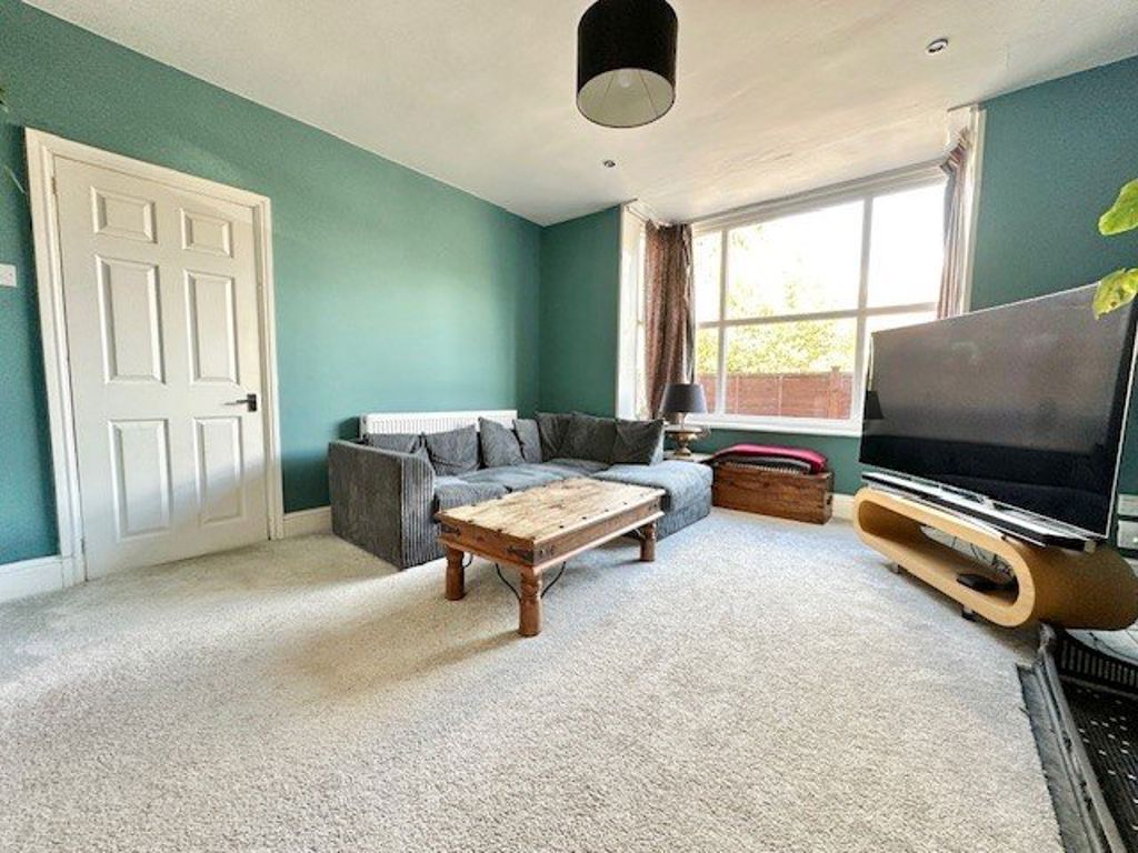 Property photo 3 of 21