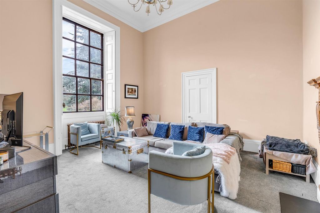 Property photo 3 of 18 Internal-2.Jpg