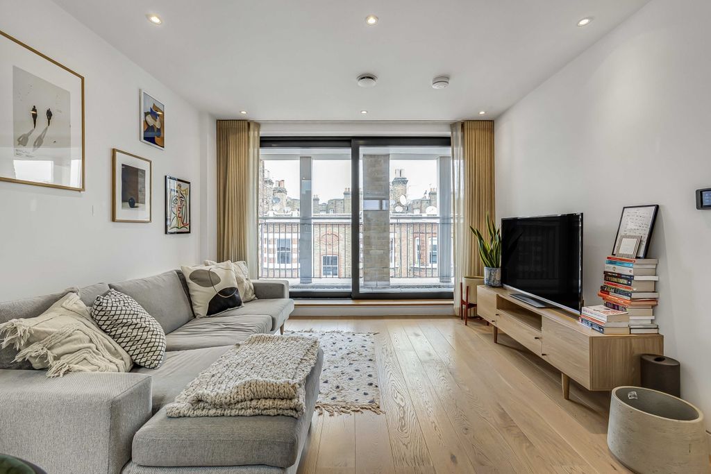 Property photo 2 of 15 Picture 2