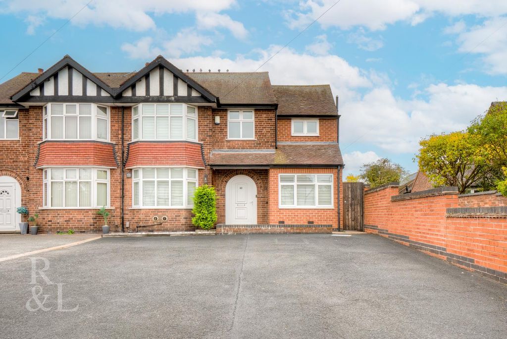 Property photo 1 of 26 Batched  (3).Jpg