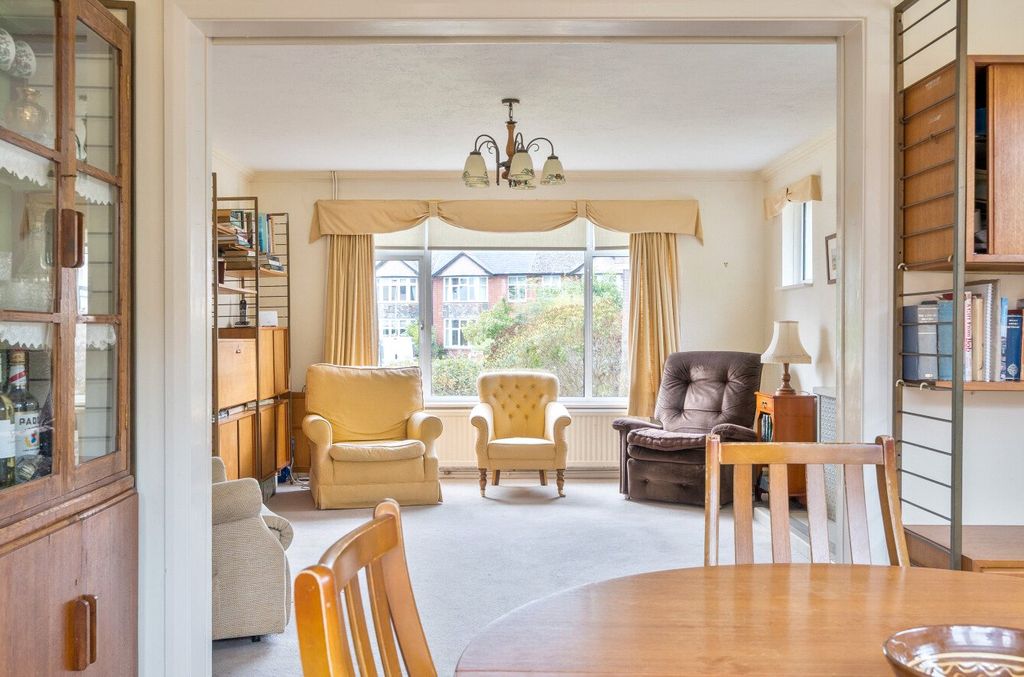 Property photo 2 of 9 Sitting Room