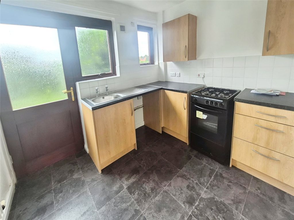 Property photo 3 of 6 Picture No. 05
