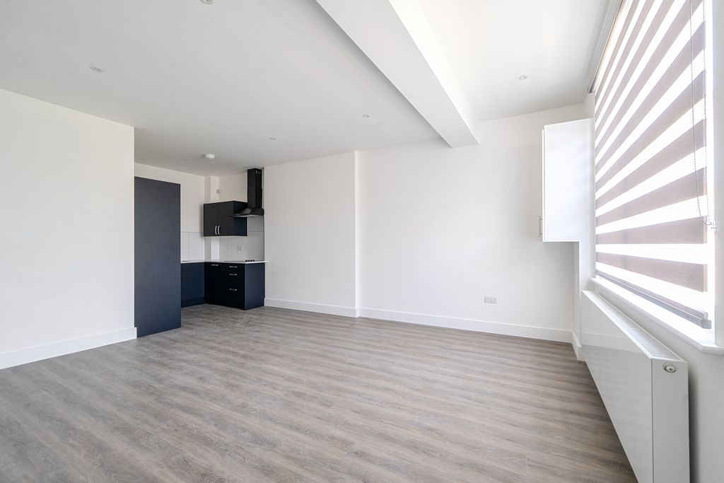 Property photo 1 of 9 1484619-6-6A3E8E7...