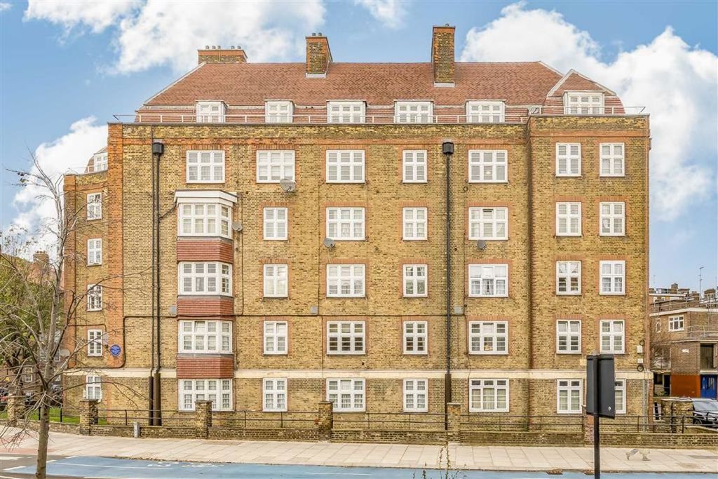 Property photo 1 of 6