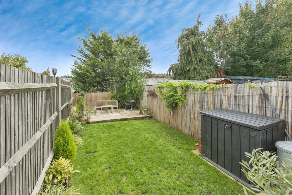 Property photo 3 of 15 Photo