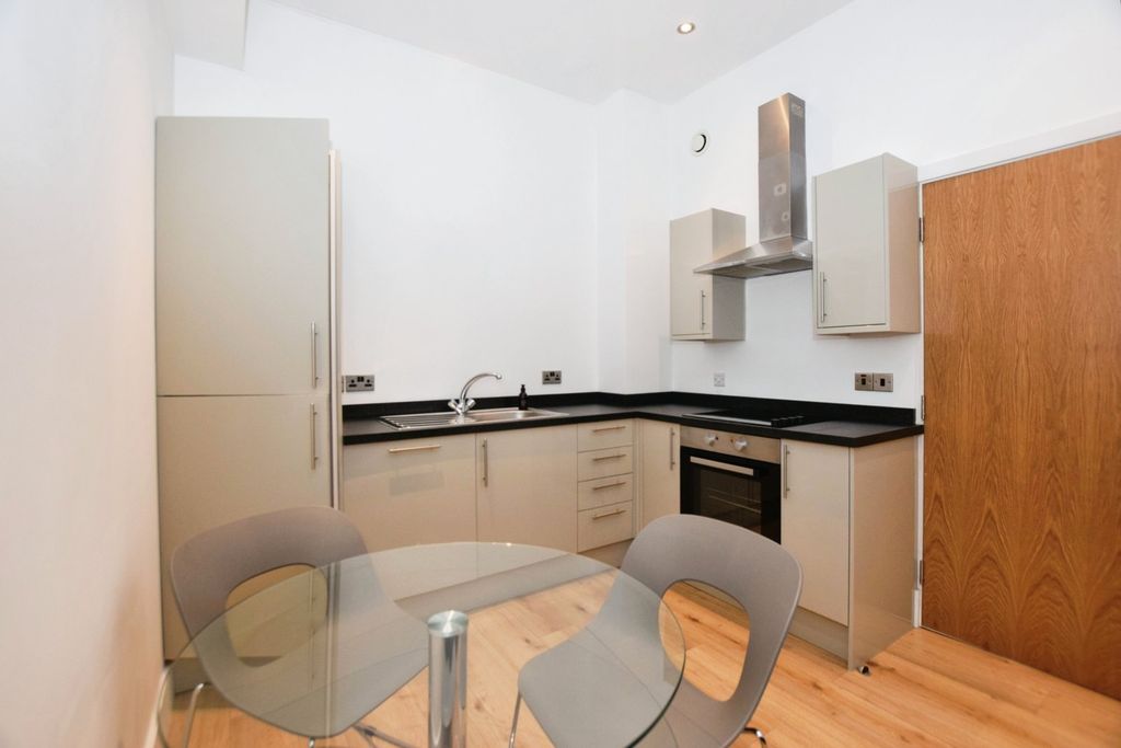 Property photo 3 of 13 Picture No. 19