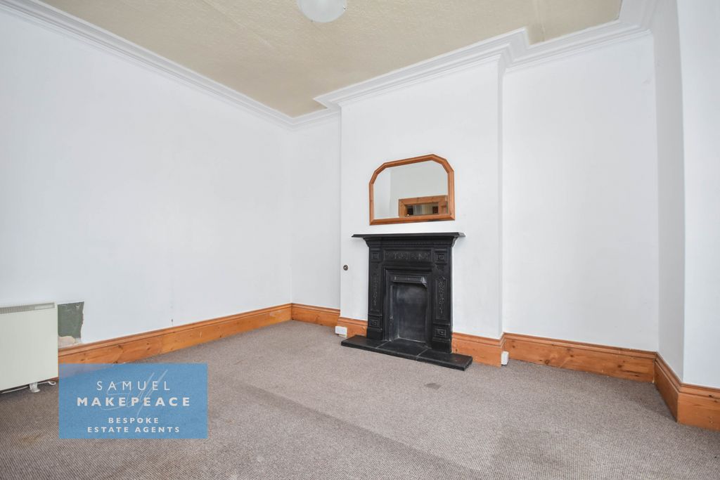 Property photo 3 of 26 Gallery