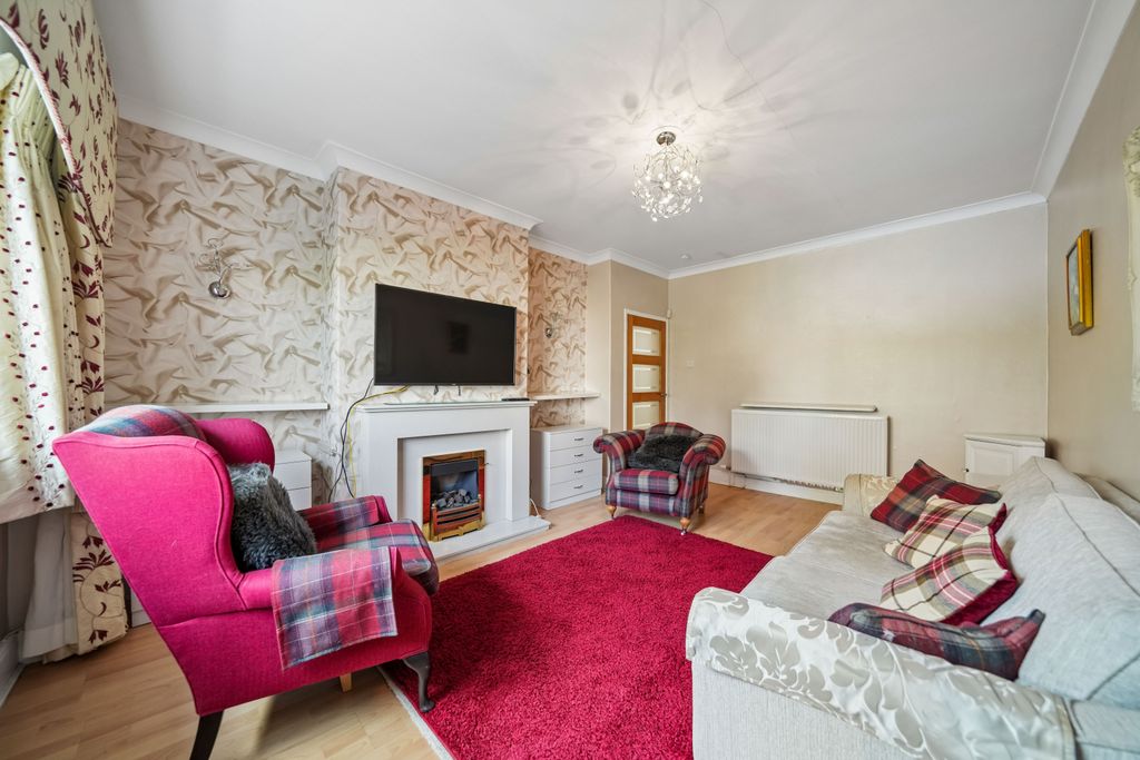 Property photo 3 of 17 Picture No. 03