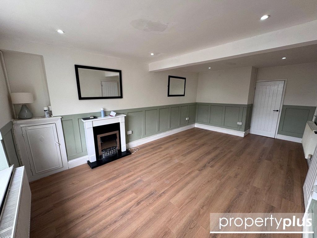 Property photo 3 of 15 Picture No. 13