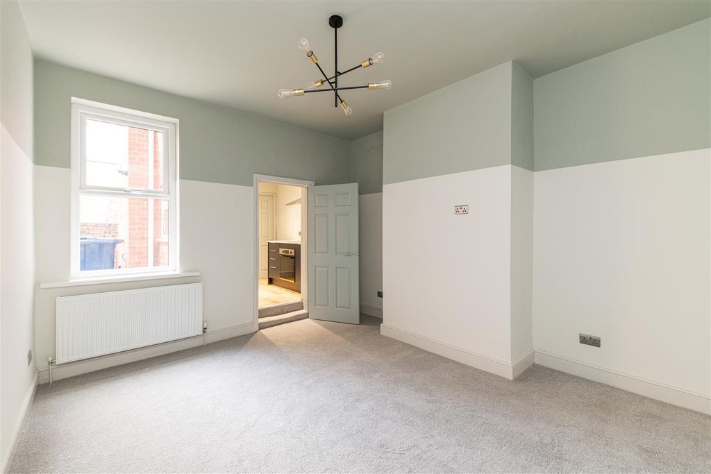 Property photo 2 of 12 Edit-6546.Jpg