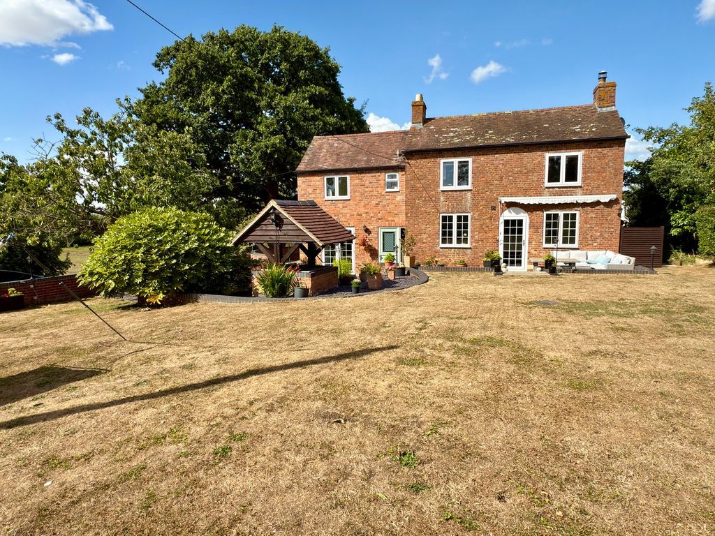 Property photo 3 of 26