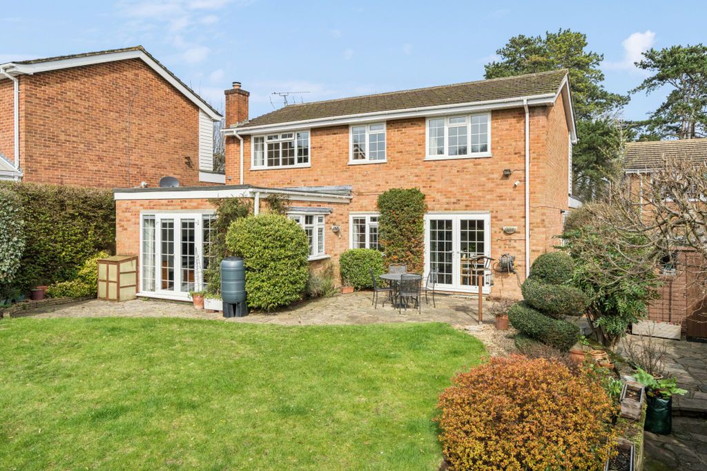 Property photo 2 of 17 Photo 17