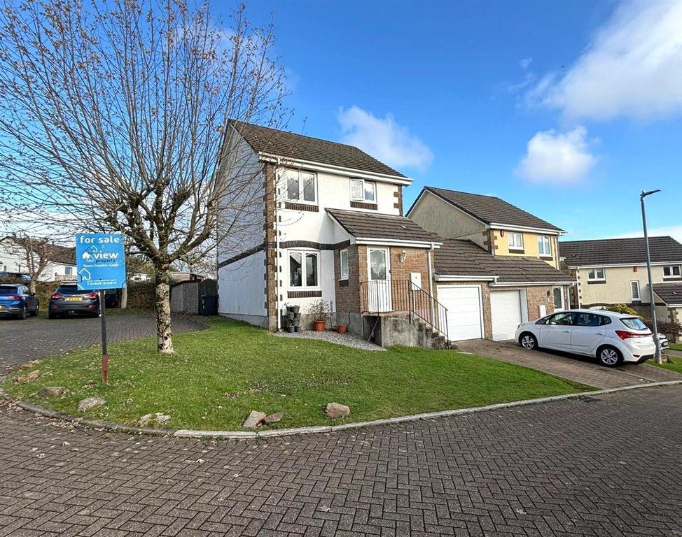 Property photo 1 of 15 Front.Jpg