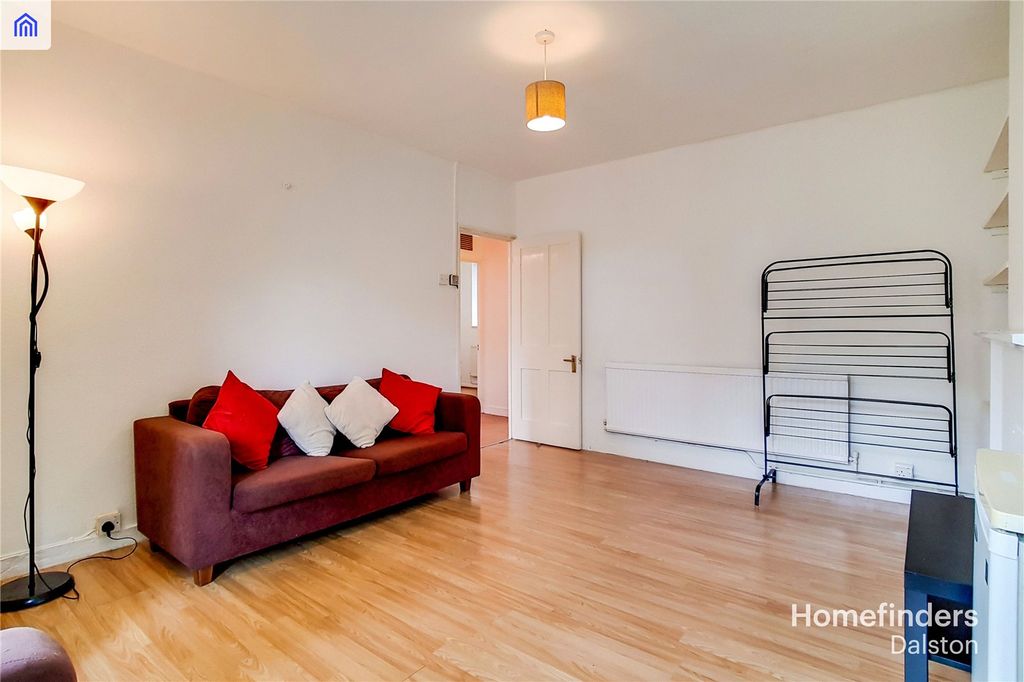 Property photo 3 of 10 Picture No. 04